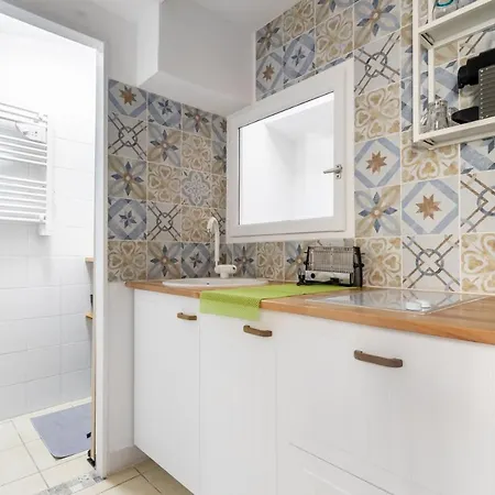 Soft Studio Downtown Close To The Harbour - Dodo Et Tartine Апартаменты Тулон